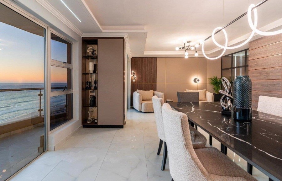 4 Bedroom Property for Sale in Beachfront Western Cape